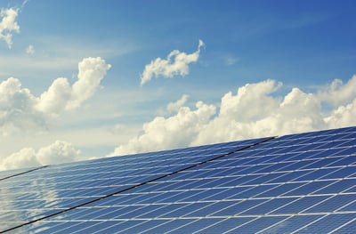 Fortschritte bei erneuerbaren Energietechnologien